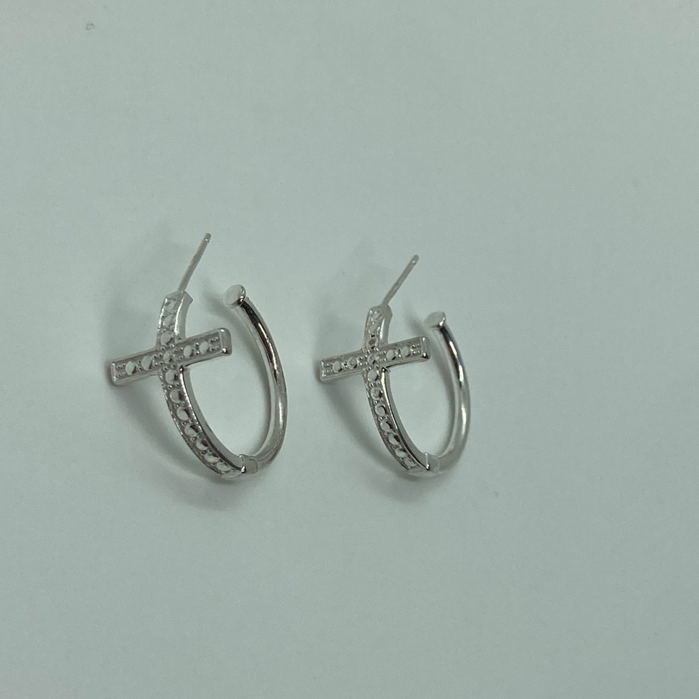 Vtg 925 Sterling Silver Cross Half Hoop Earrings | 20mm Hoops | 13mm Cross - Picture 3 of 8